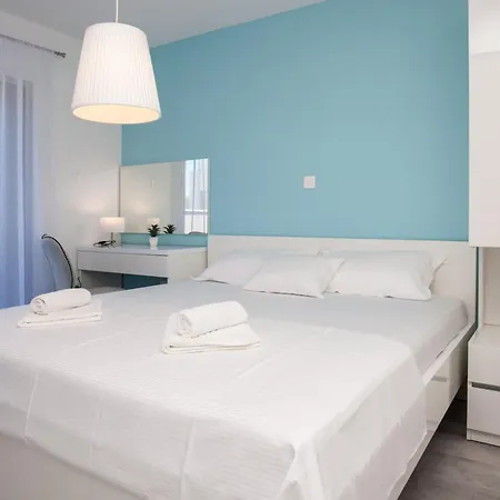 아파트 Dva Galeba - One Bedroom With Garden Terrace 202 *